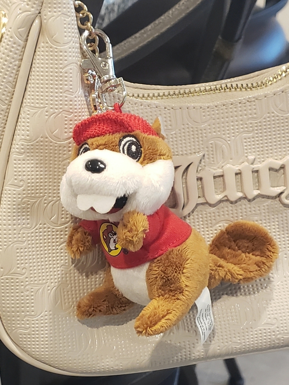 Buc-ee’s Beaver Cute Key Chain - Picture 9 of 9